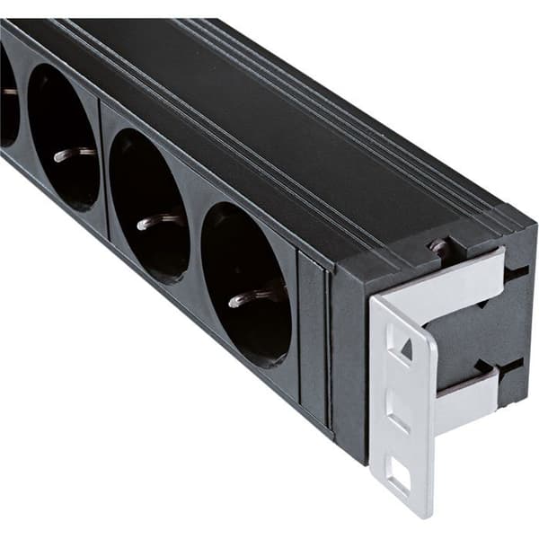 K&M 28674 Multiprise rackbar 19'' Plåt för rack