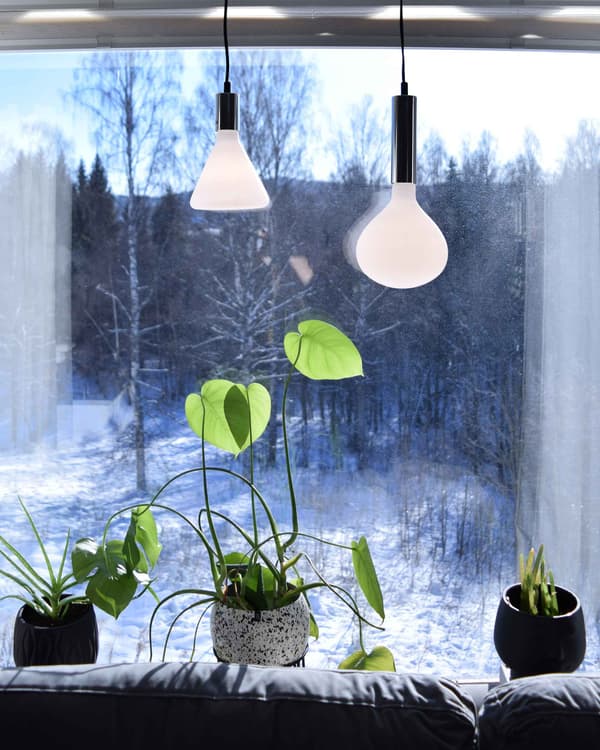 LED-lampa E27 R160 Funkis