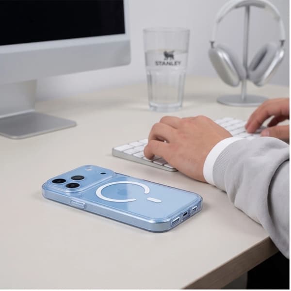 Tech-Protect Mobilcover Til iPhone 18 Pro/17 Pro Magsafe Magpeak - Klar