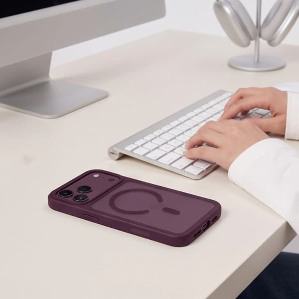Tech-Protect Mobilcover Til iPhone 18 Pro Magsafe Magmat - Mat Bourgogne