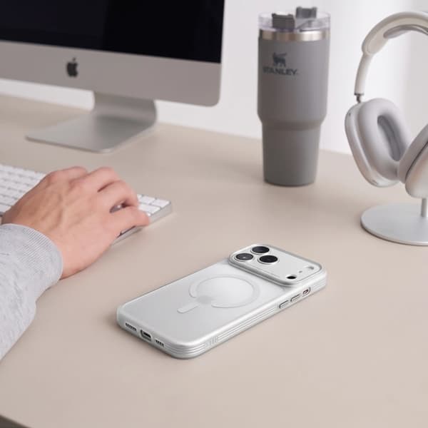 Tech-Protect Mobilcover til iPhone 18 Pro Max/17 Pro Max Magsafe Magprime