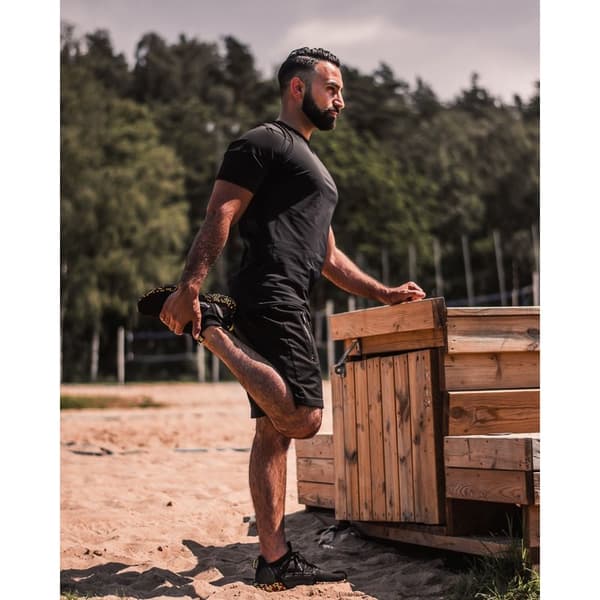 SWEPOSTURE Reminder Ryhtipaita Miehet Musta S