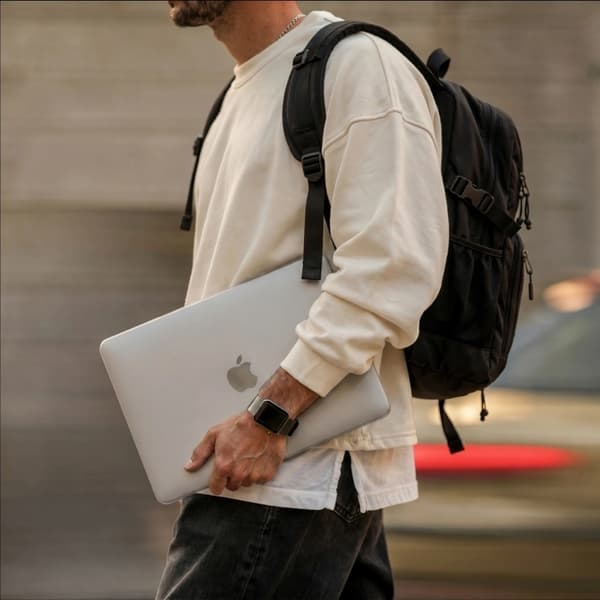 Tech-Protect Fodral För Macbook Neo 13 (2026) Soft Shell - Matte Clear