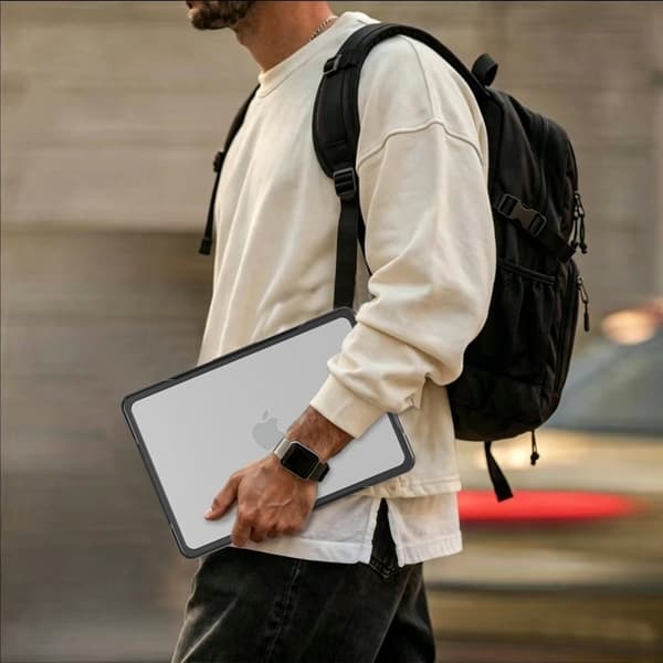 Tech-Protect Cover til Macbook Neo 13\" (2026) Velar - Klar/Sort