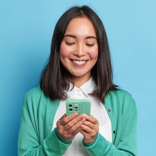 ROAR Mobilskal till iPhone 17 Pro Luna - Grön