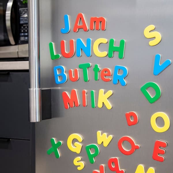 MND træalfabetmagneter