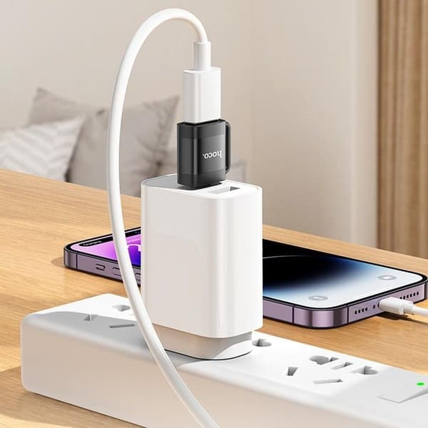 Hoco-sovitin OTG USB-C–USB-A 3A UA31C – Musta