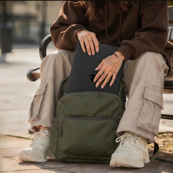 Tech-Protect Kotelo Macbook Pro 16 Soft Shell - Musta