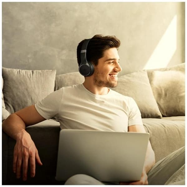 Motorola Over-Ear Hovedtelefoner Bluetooth XT220