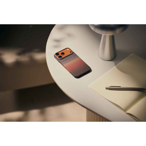 Pitaka Edge MagSafe Fodral iPhone 17 Pro Max Sunset