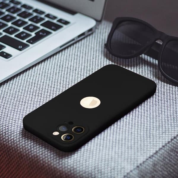 Mobilskal till iPhone 16 Plus Soft - Svart