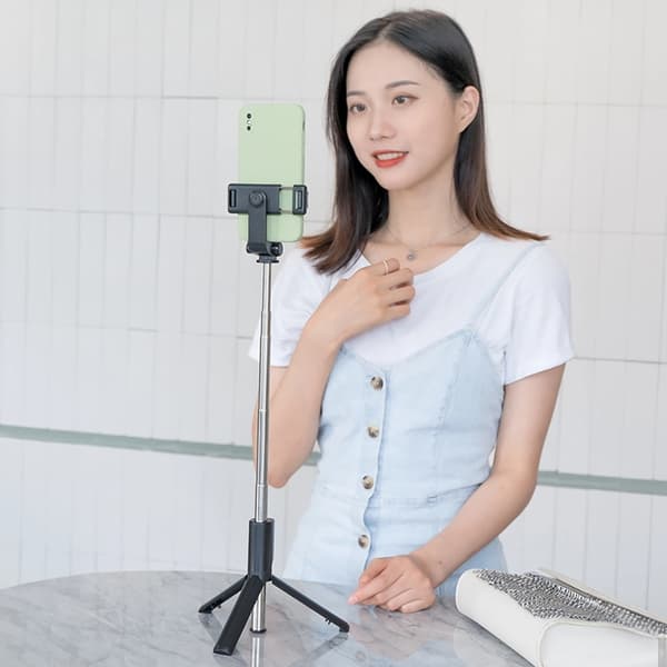 Selfiestick Teleskop Stativ 0.7m til Mobil - Sort