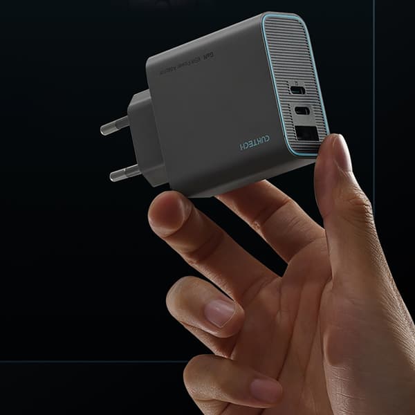 Cuktech Hurtigoplader 65W 2xUSB-C 1xUSB-A GaN - Grå