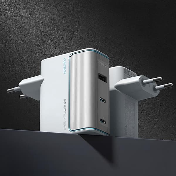 Cuktech Hurtigoplader 100W GaN 2xUSB-C 1xUSB-A med Kabel AD1003EU - Hvid
