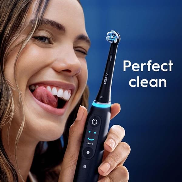 Oral B Harjaspää iO Ultimate Clean 8kpl - Musta