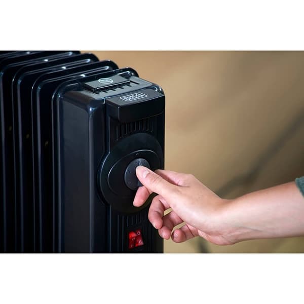 BLACK+DECKER Oliefyldt radiator 2000W Sort