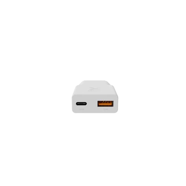 Xtorm 33W Go2 Slim Hemladdare USB-C PD/USB-A Vit