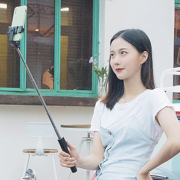 Selfiestick Teleskop Stativ 0.7m til Mobil - Sort