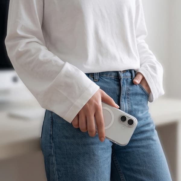 Tech-Protect Mobilcover Til iPhone 17 Magsafe Magzero - Mat Hvid