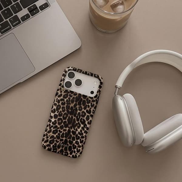 Tech-Protect Mobilcover Til iPhone 18 Pro Max Magsafe Lamano - Exotic Touch