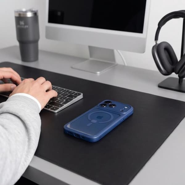 Tech-Protect Mobilcover Til iPhone 18 Pro/17 Pro Magsafe Magpeak - Dyblå/Klar