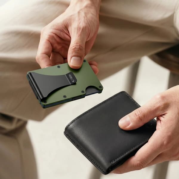 Tech-Protect Kortholder Thorn RFID - Militærgrøn