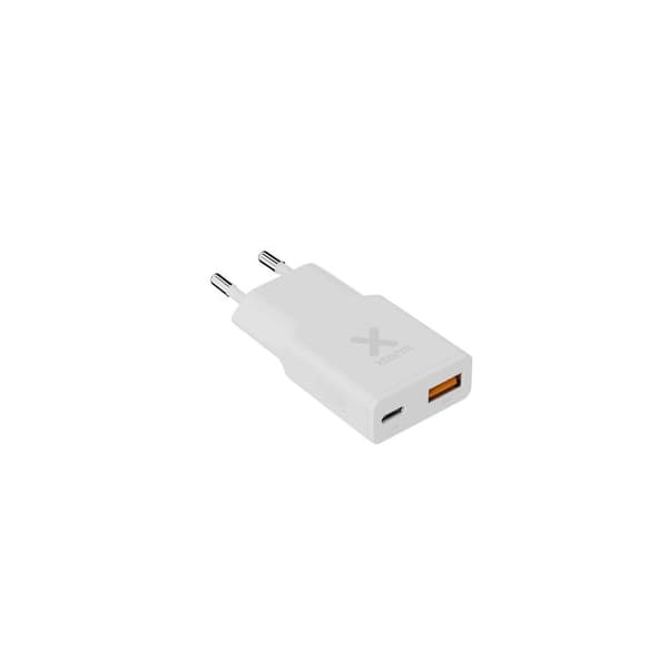 Xtorm 25W Go2 Slim Hemladdare USB-C PD/USB-A Vit