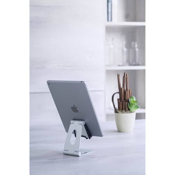 DESIRE2 Anywhere Stand Smartphone and Tablet Silver