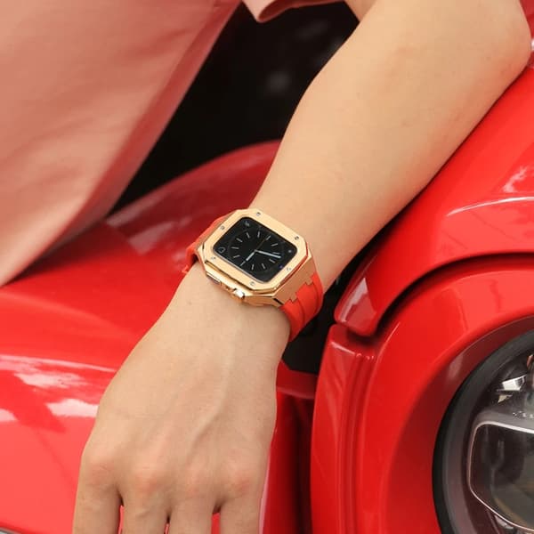 Apple Watch 7/8/9 (45mm) Luksusrem Armor Rustfrit Stål - Rosaguld/Grå
