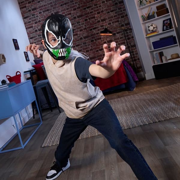 MARVEL Mask Spider-Man Role Play Mask Venom Versus Feature Mask