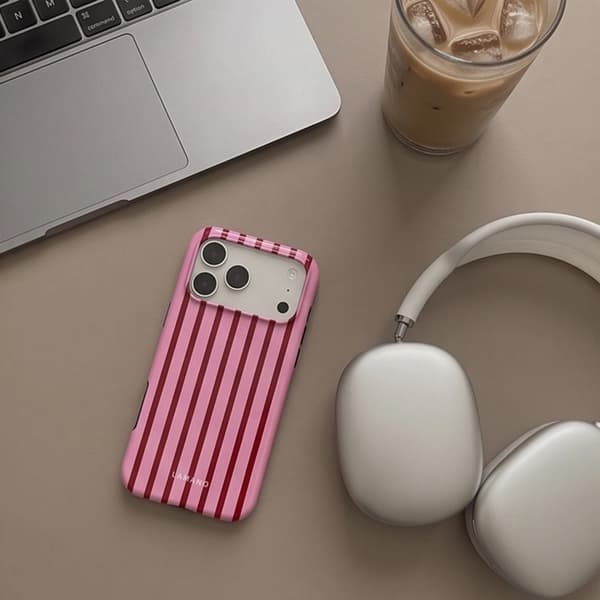 Tech-Protect Mobilcover til iPhone 18 Pro Max/17 Pro Max MagSafe - Candy Crush