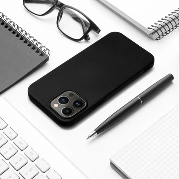 Telefontaske til iPhone 17 Silikone - Sort