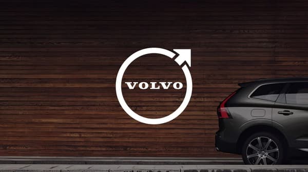 VOLVO XC60 XC70 OE batteridæksel