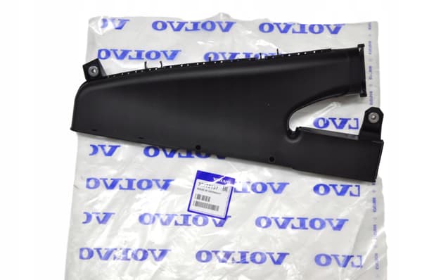VOLVO XC40 OE-ilmanottoaukko