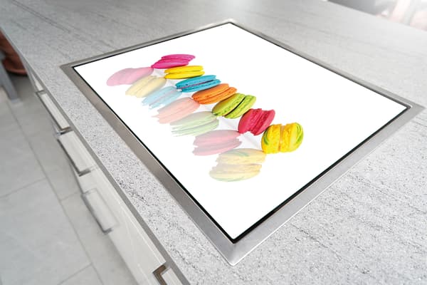 SKÄRBRÄDA I GLAS 52x30 FÄRG