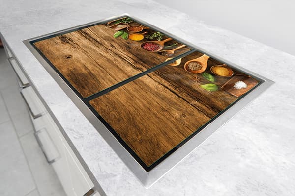 GLASSKYDDSPLÅT FÖR SPIS 75x52 KRYDDOR