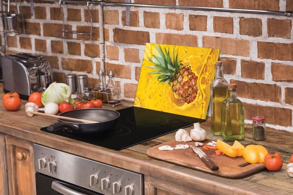 GLAS SKÆREBRÆT 30x22 ANANAS