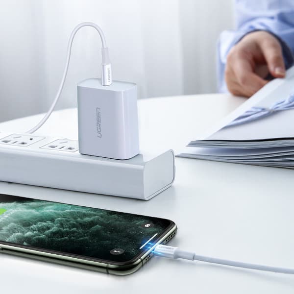 MFi USB-C - iPhone Lightning-kabel 20W 3A 0,25m - Vit