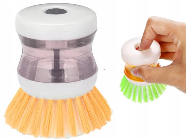 Opvaskemaskinebørste med væskedispenser