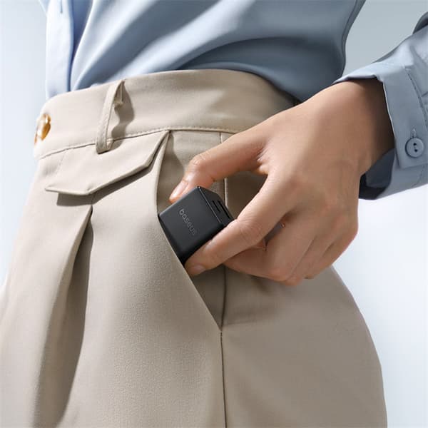 Palm 30W USB-C USB-A Vægoplader - Sort