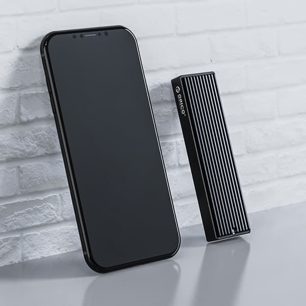 M2PV-C3 M.2 NVME USB-C 10 Gb/s diskkasse - sort