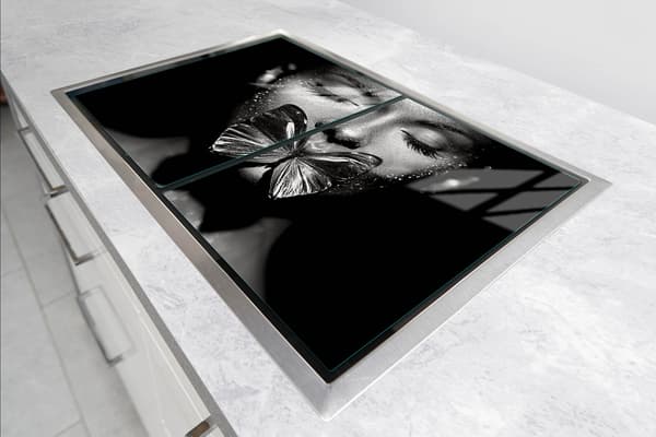 GLASSKYDDSPLÅT FÖR SPIS 70x52 DAM