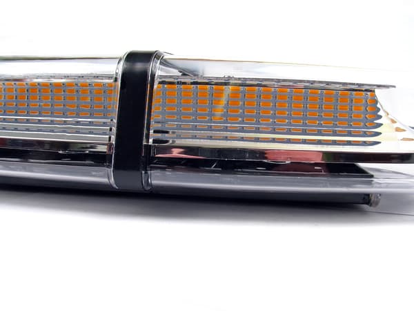 LED-LAMPE ADVARSELSSTRÅLE STROBOLYS