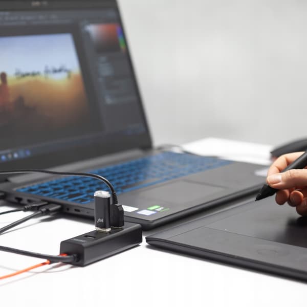 Unitek Y-3089 4xUSB 3.0 USB-hub sort