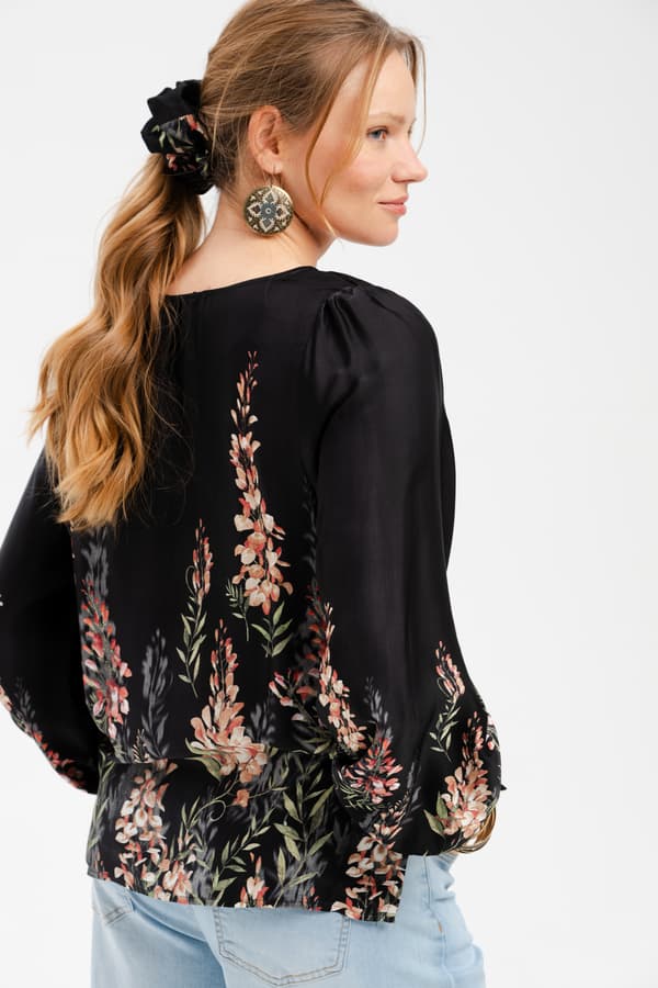 Damebluse Li Sort Damebluse Li Sort 40/42