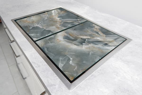 GLASBESKYTTELSESPLADE TIL KØKKEN 2x35x52 MARMOR