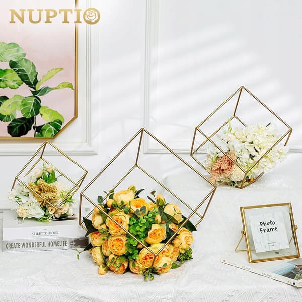 STÅNDVAS BLOMMASKOR set med 3 delar metall guld geometrisk för blommor