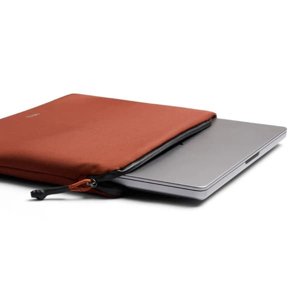 Bellroy Lite -läppärikotelo 16" - 16" (savi)