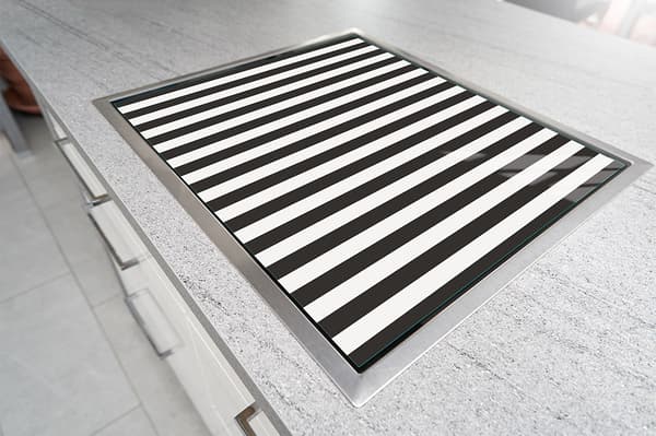 LASINEN SUOJALEVY LIEDELLE 70X52 STRIPS