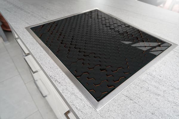 GLASSKÆREBRÆT 52x30 SORT